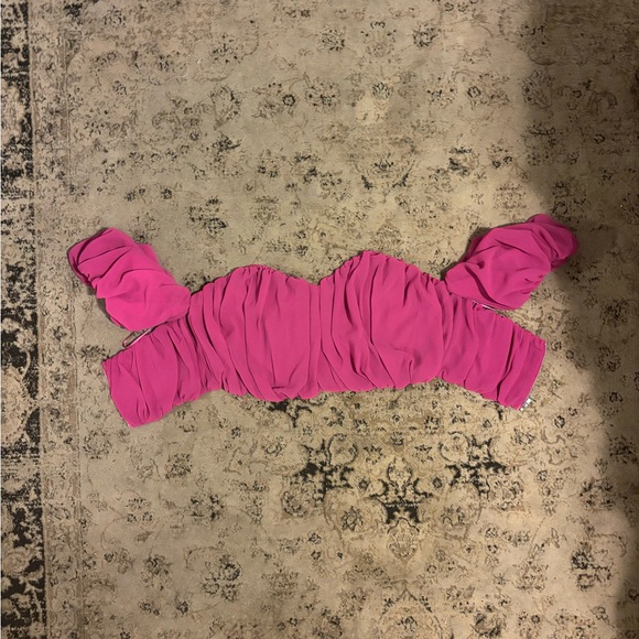 Mable pink off the shoulder top - Picture 2 of 3